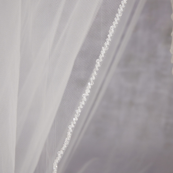 New/Never worn wedding dress by Morilee w/ veil - Picture 9 of 13